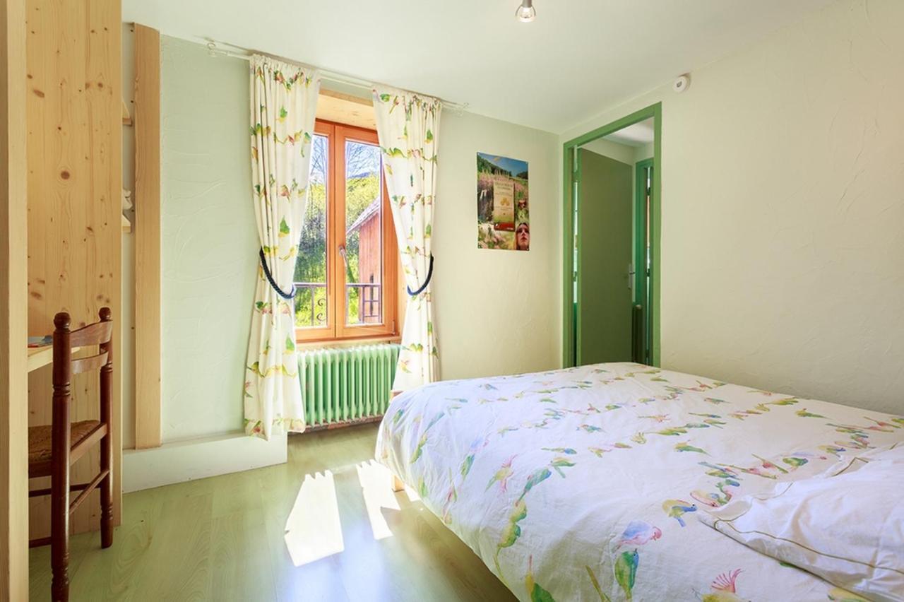 Gite Auberge L'Herbe Tendre Saint-Pierre-dʼEntremont Rom bilde